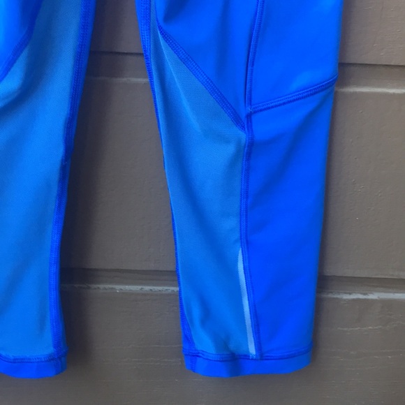 Lululemon Crop Leggings - Picture 9 of 12